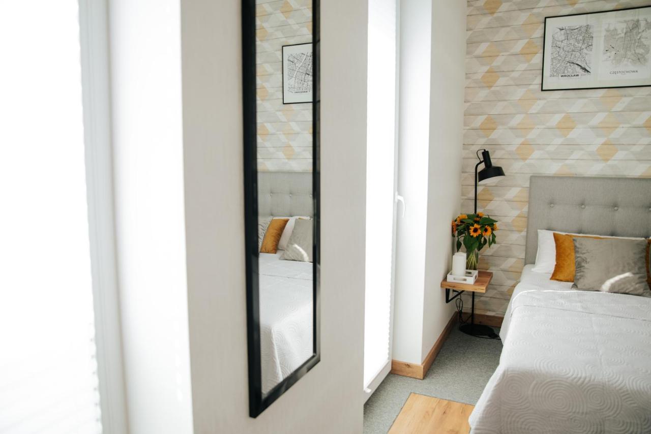 Apartamenty Czestochowa Eu 'Garaz Gratis' Extérieur photo