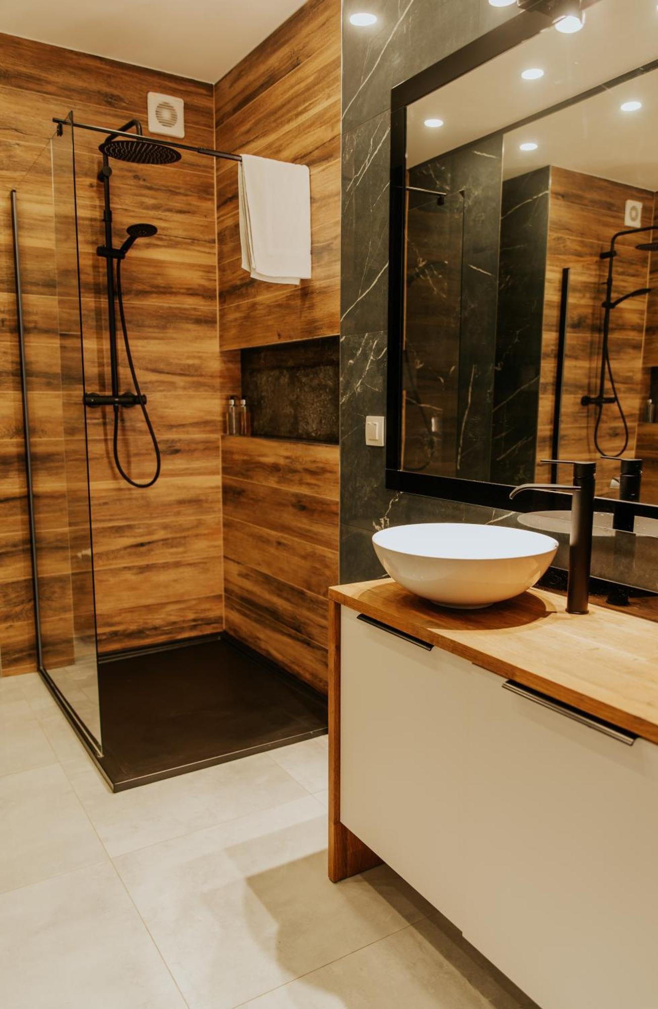 Apartamenty Czestochowa Eu 'Garaz Gratis' Extérieur photo