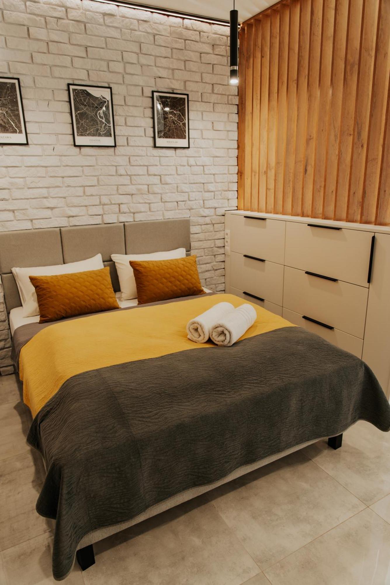 Apartamenty Czestochowa Eu 'Garaz Gratis' Extérieur photo